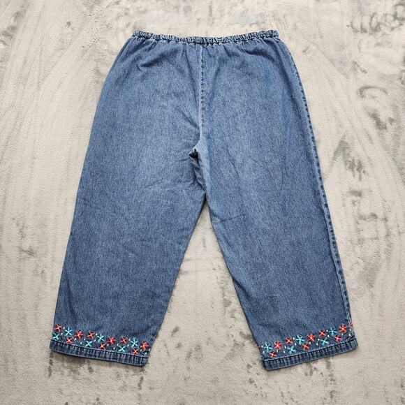 Vintage AMI Jeans Womens L Blue Pull On Denim Capri Embroidered Floral Hem - Picture 3 of 12